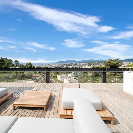 Ref 2132 - - Sea View For Rent