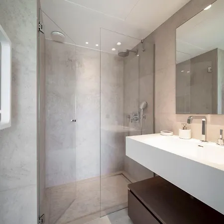 Willa Ref 2132 - - Sea View For Rent Le Cannet